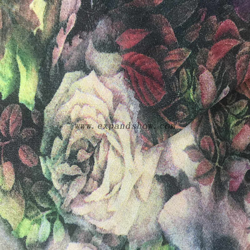 Customized newly 100% polyester printed chiffon fabric for women dress
