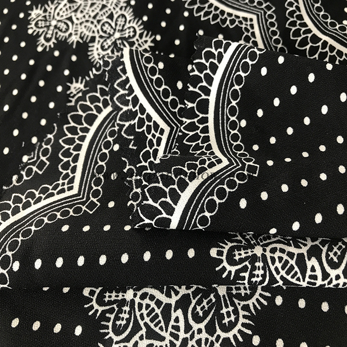 Rhombus printed fabric 