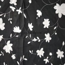 Fancy women dresses fabric polyester high quality chiffon crinkle stripe printed 