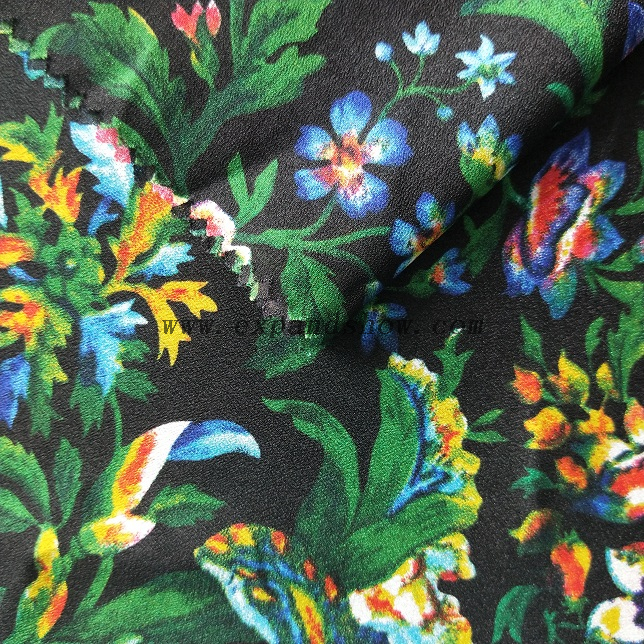 Fancy women dresses fabric polyester tissue crepe printed fabric 
